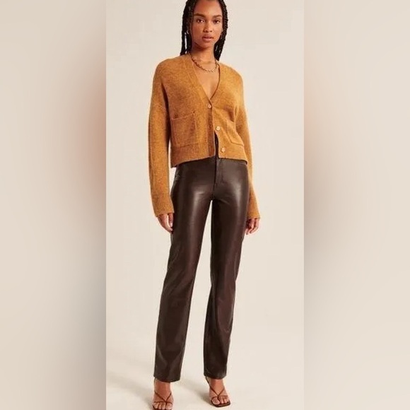 Abercrombie & Fitch Pants - Abercrombie & Fitch Faux Leather 90s Straight Ultra High Rise size 29